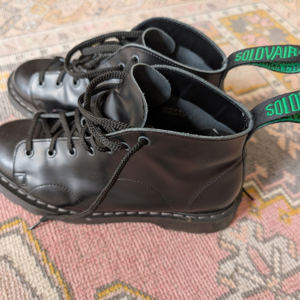 Solovair Black Hi-Shine Monkey Boot - like new! - Picture 6 of 10
